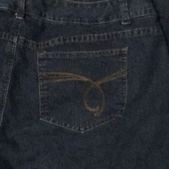 Addition Elle jeans. Size 16P. - Picture 12 of 12